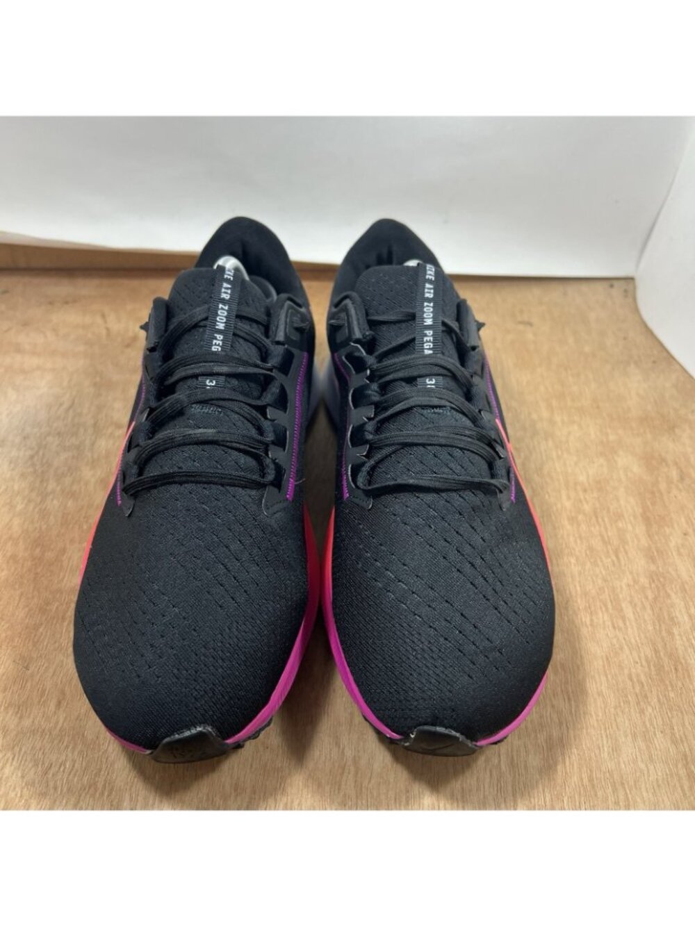 Nike Air Zoom Pegasus 39 Shoes Mens Size 10.5 Black Pink Running Gym CW7356-011 - Picture 2 of 9